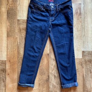 BONGO Blue Cropped‎ Jeans with Classic Design